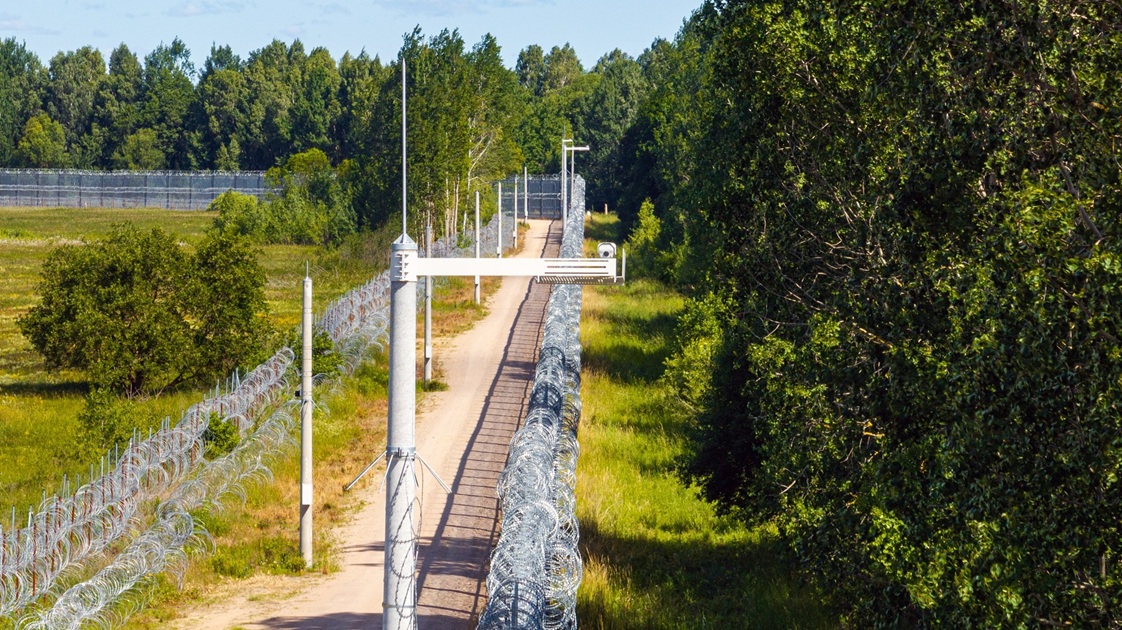 zmodernizowany odcinek granicy.jpg